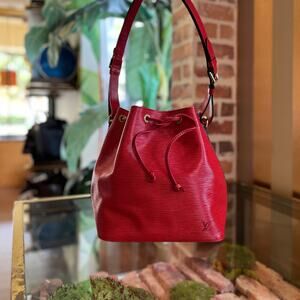 LOUIS VUITTON Noe Red Epi Leather Vintage Bucket Bag